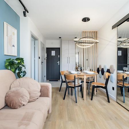 Blue Matcha Premium Apartment Okopowa ワルシャワ エクステリア 写真