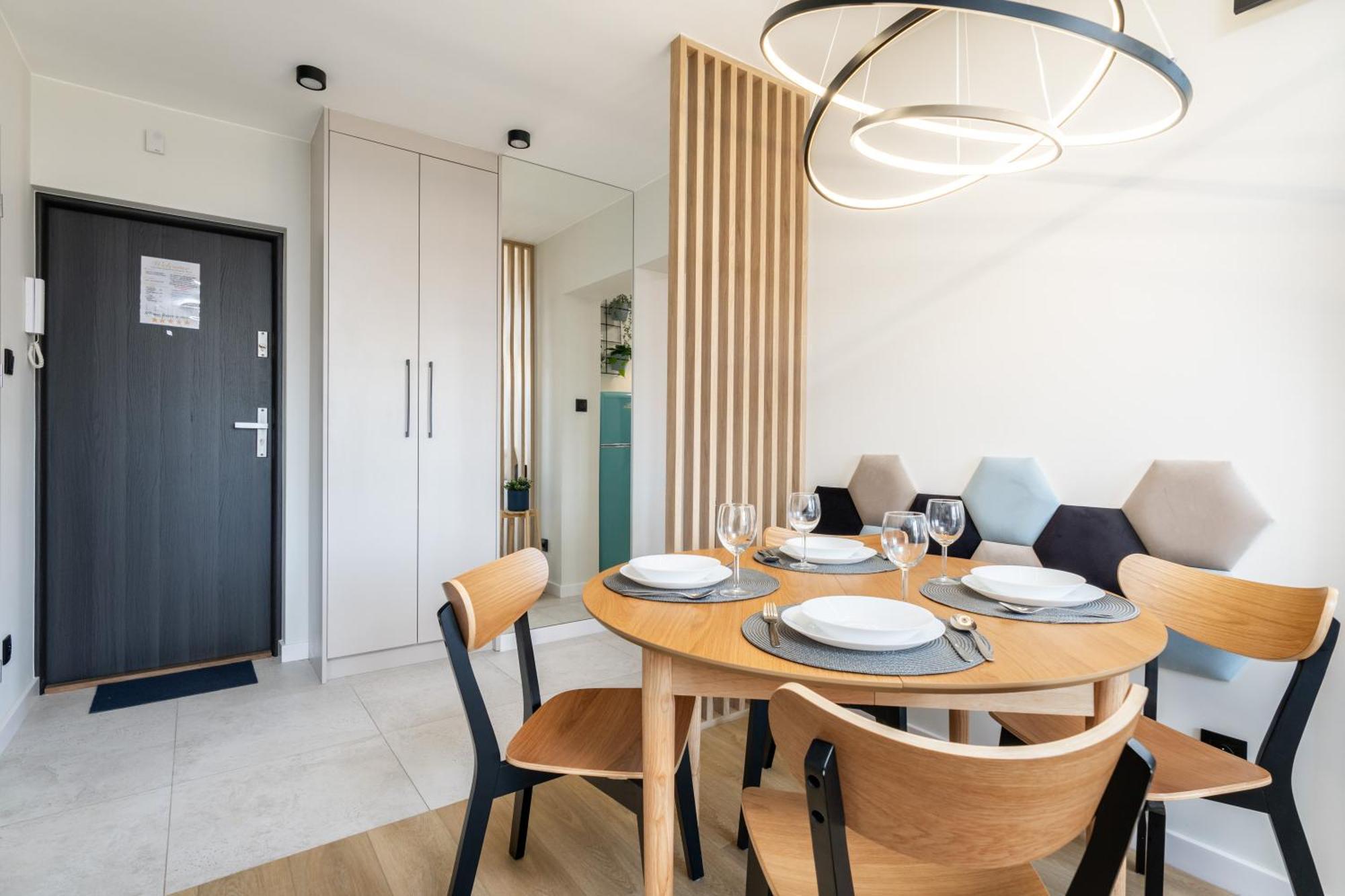 Blue Matcha Premium Apartment Okopowa ワルシャワ エクステリア 写真